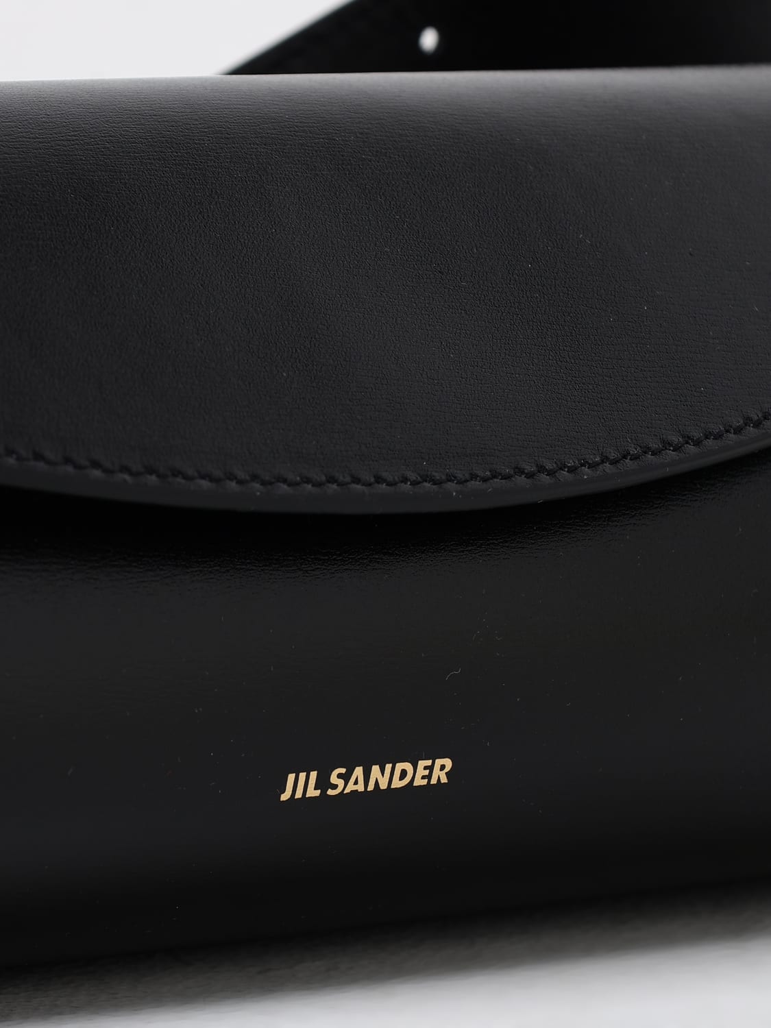ショルダーバッグ・ポシェット JIL SANDER Woman Crossbody bags Black J07WD0023P4840 001 Jil Sander Outlet: Crossbody bags woman - Black | Jil Sander