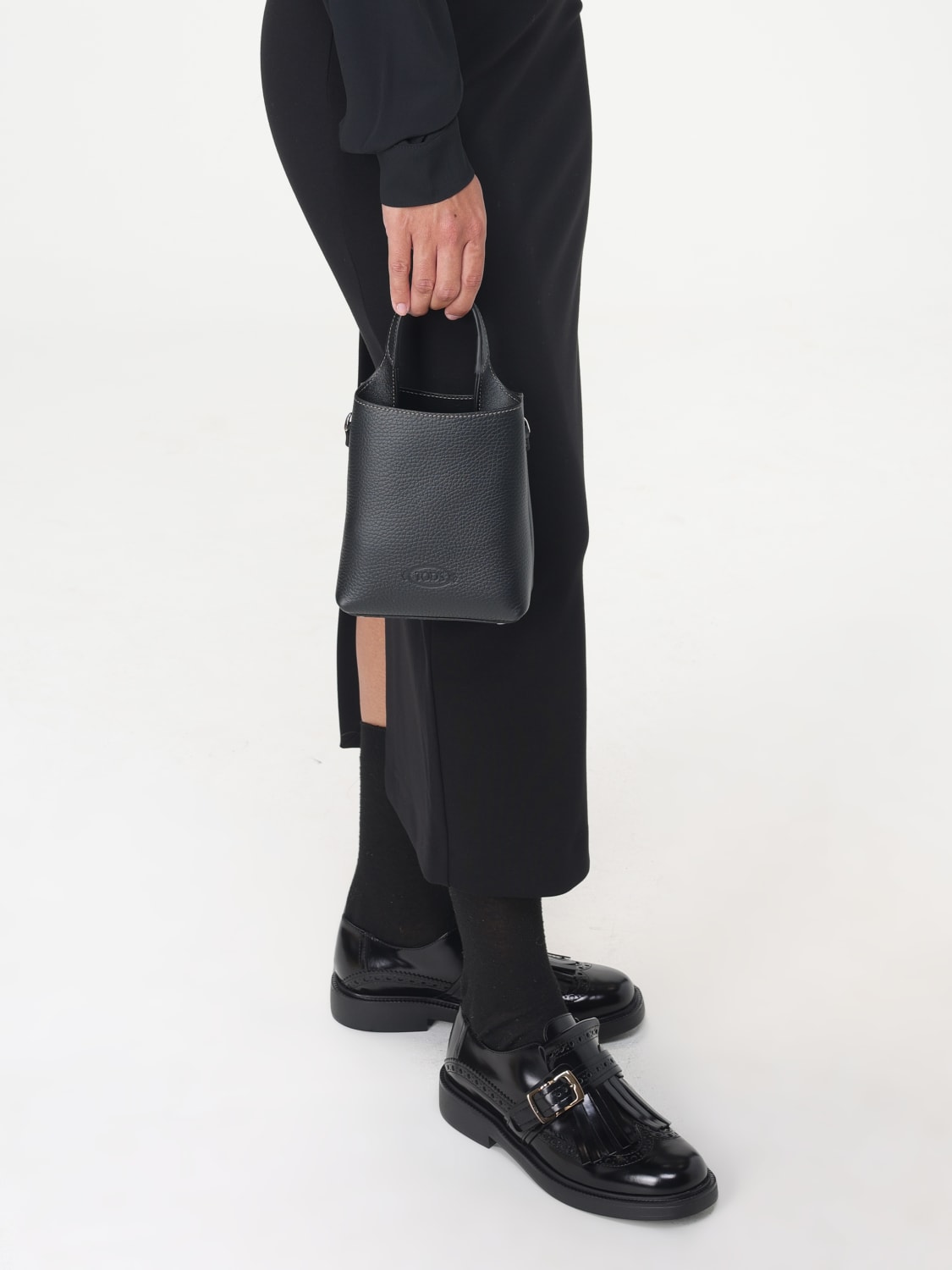 バッグ・カバンその他 TOD'S Woman Mini bag Black XBWAPAT9000QRI B999 TOD'S トッズ バッグ BAG レザーマイクロバッグ 鞄