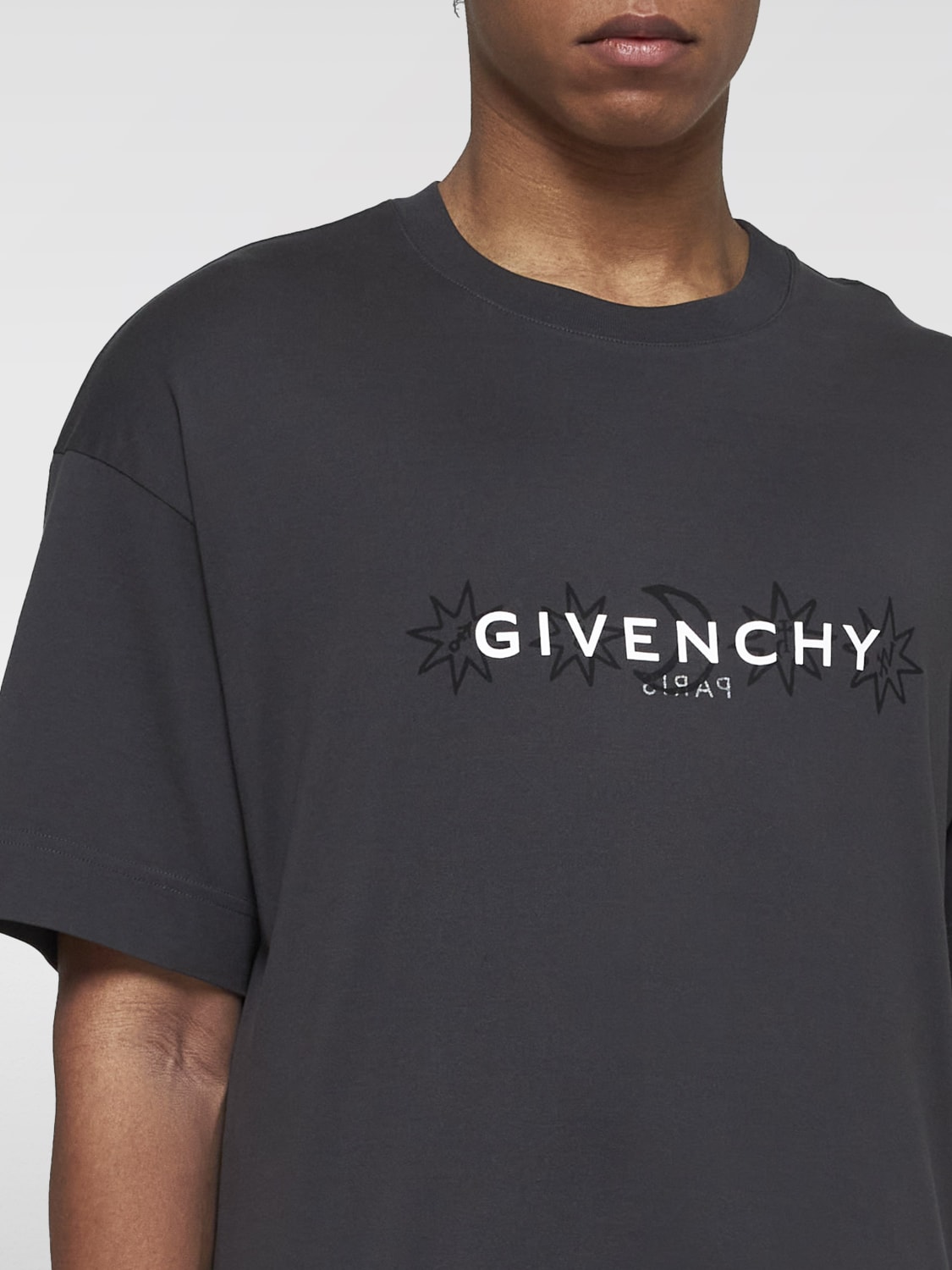 GIVENCHY T shirt men Black Givenchy t shirt BM71JA3YN0 online at GIGLIO.COM