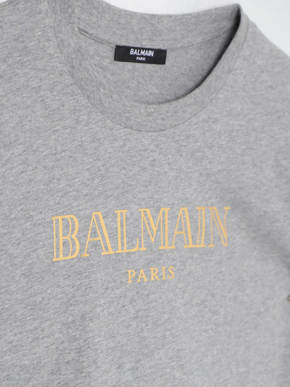 BALMAIN T-SHIRT: T-shirt in cotone Balmain con logo laminato, Grigio - Img 3