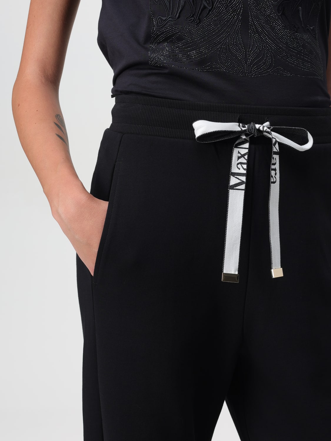 パンツ MAX MARA Woman Pants Black 2421786011600 001 Max Mara Outlet: Pants woman - Black | Max Mara pants