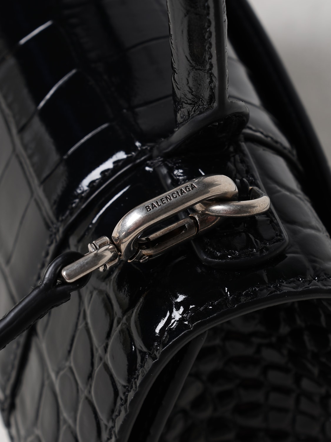 バッグ・カバンその他 BALENCIAGA Woman Mini bag Black 5928331LR6Y 1000 BALENCIAGA：ショルダーバッグ レディース - ブラック | GIGLIO