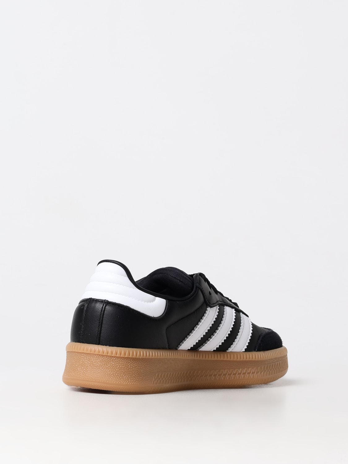 ADIDAS ORIGINALS Chaussures homme Noir Baskets Adidas Originals IE1379 en ligne sur GIGLIO.COM