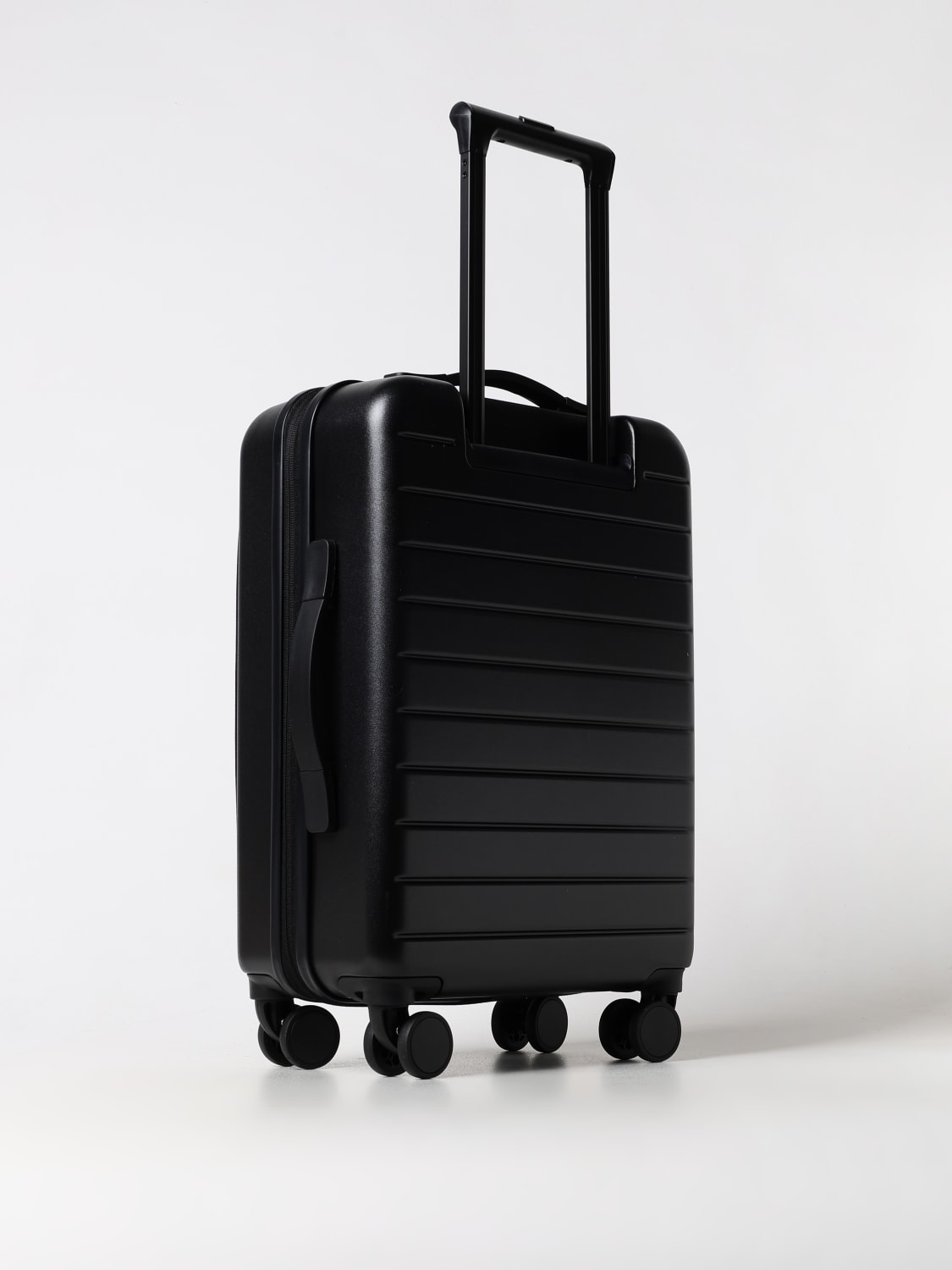 EMPORIO ARMANI Travel bag men Black Emporio Armani travel bag Y4Q367Y138E online at GIGLIO.COM