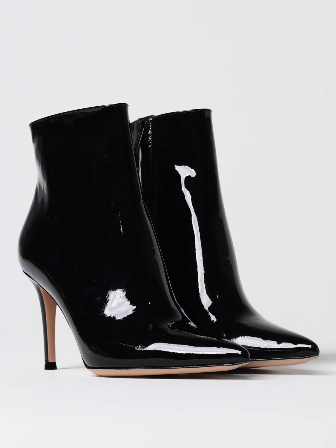 GIANVITO ROSSI FLAT ANKLE BOOTS: Boots woman Gianvito Rossi, Black - Img 2