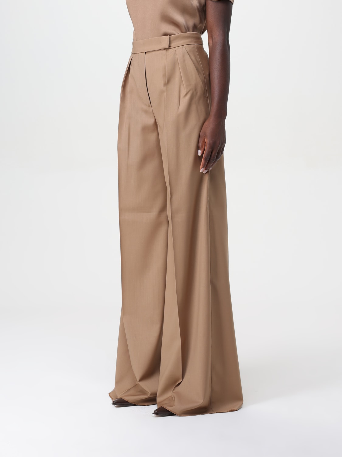 max-mara.jpg max-mara.jpg
