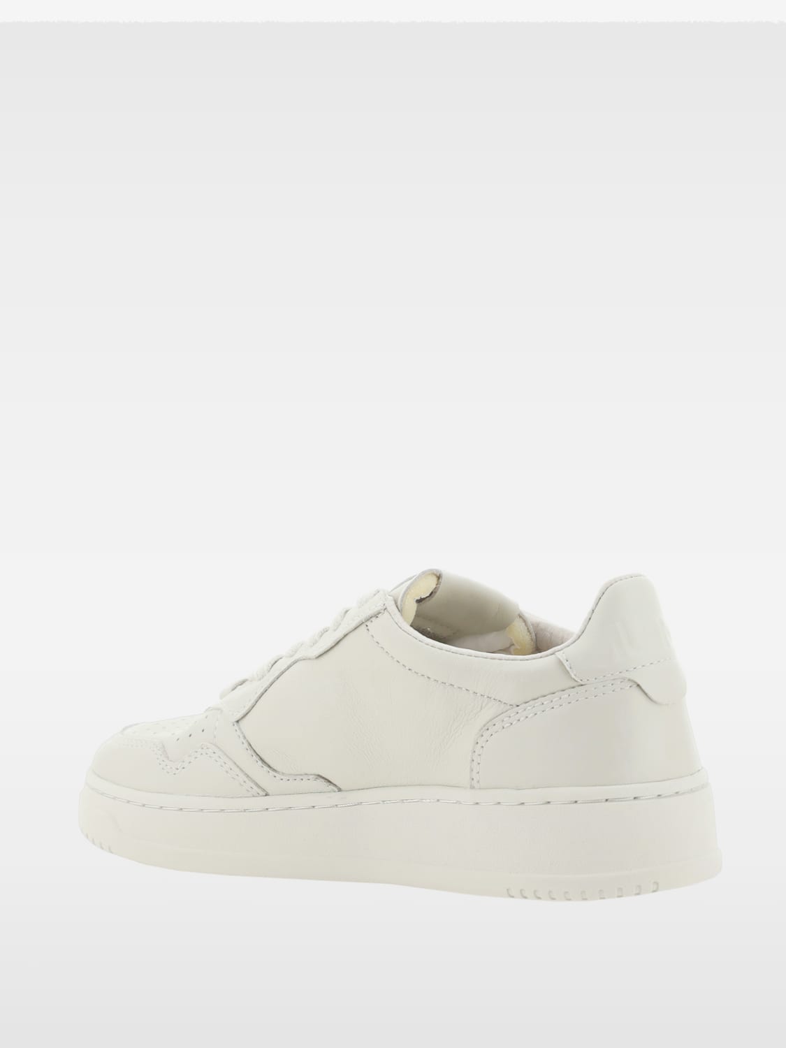 AUTRY SNEAKERS: Sneakers Medalist Autry in pelle , Beige - Img 3