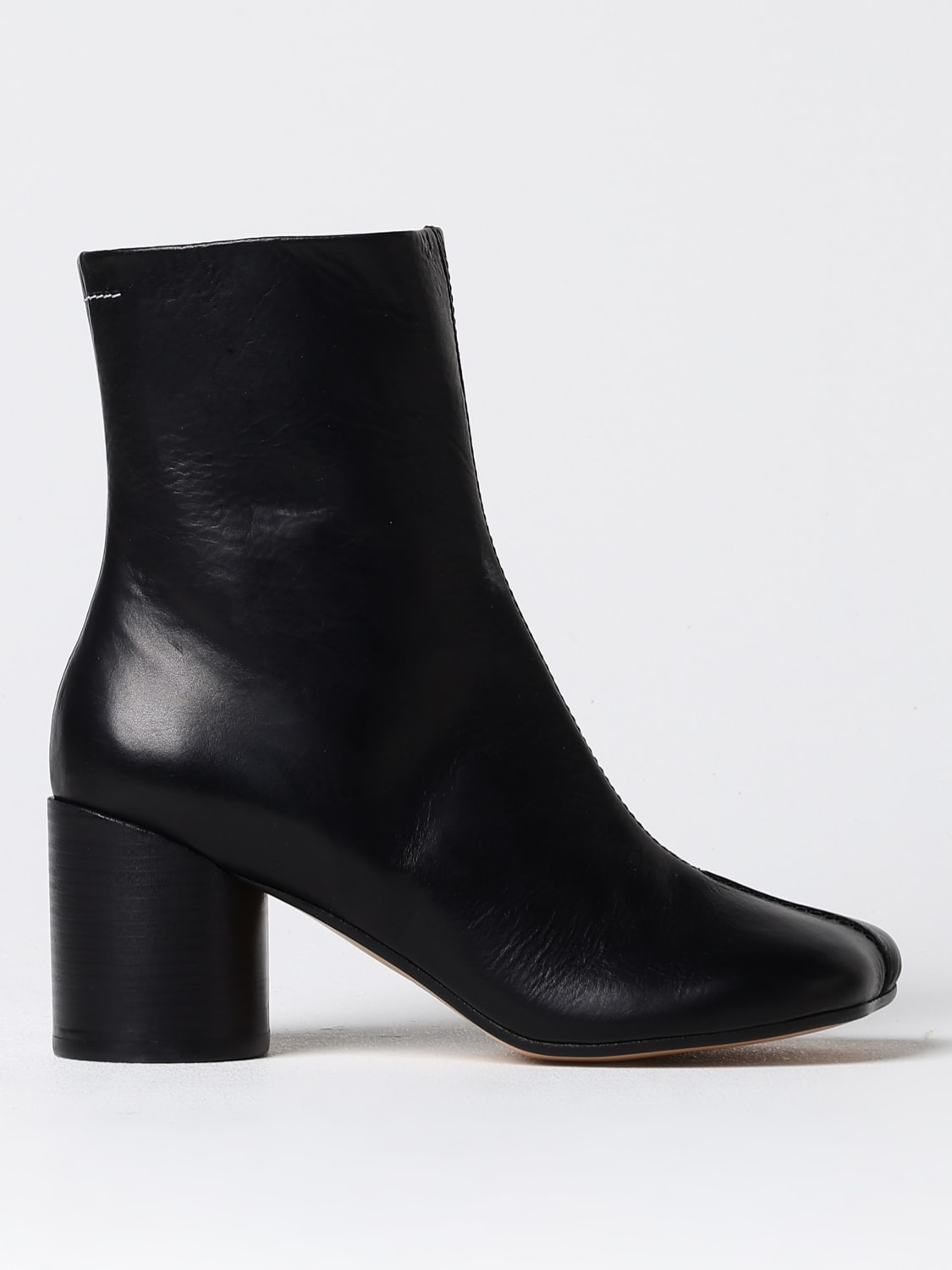 MM6 MAISON MARGIELA：フラットショートブーツ レディース - ブラック | GIGLIO.COMオンラインのMm6 Maison  Margiela フラットショートブーツ S59WU0249P5000