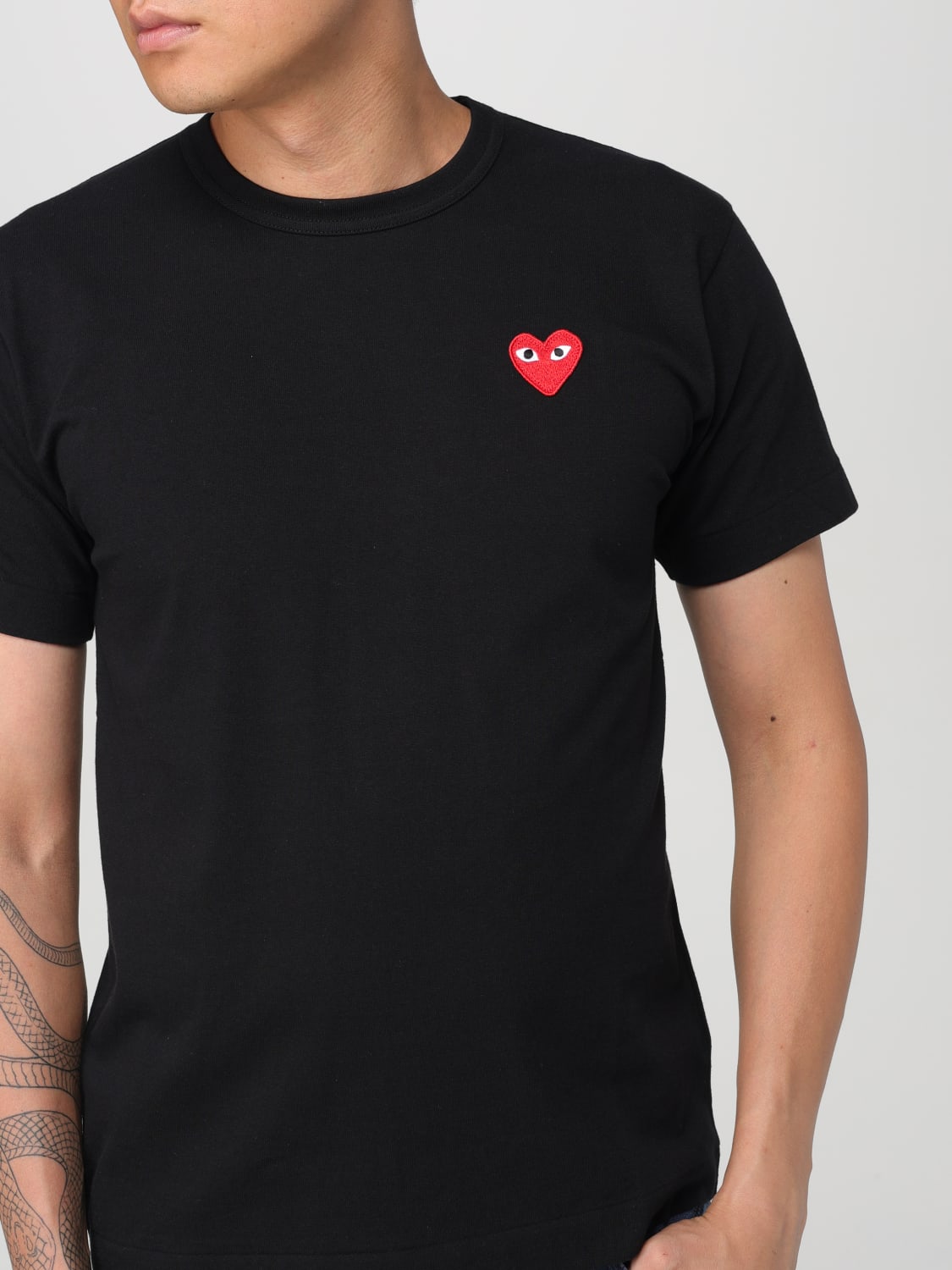 COMME DES GARCONS PLAY Polo herren Schwarz Comme Des Garcons Play T Shirt AXT108 online auf GIGLIO.COM