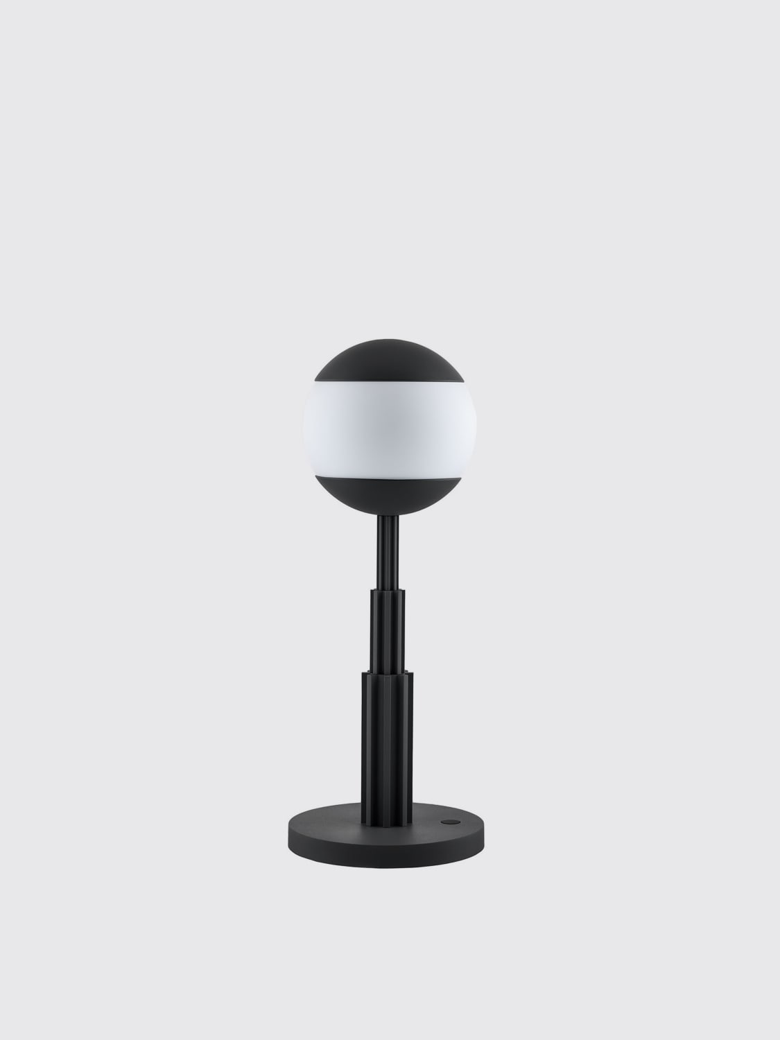 ALESSI TABLE LAMPS: Wall lamps lifestyle Alessi, Black - Img 1