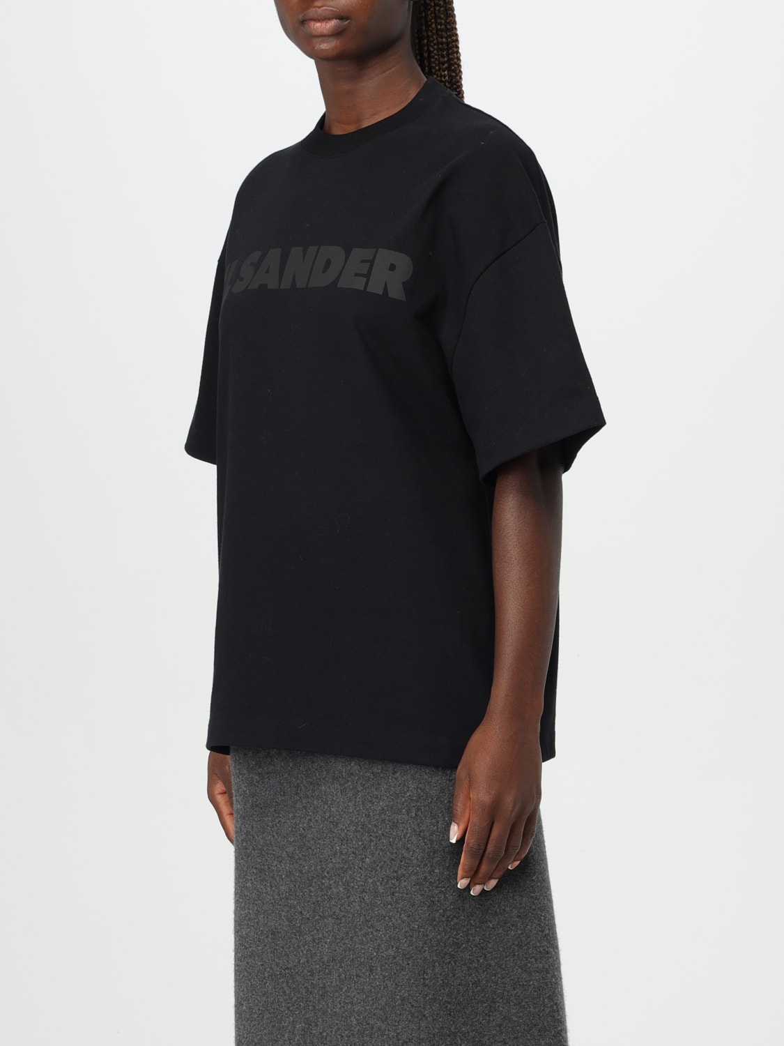 JIL SANDER ジルサンダー Women Tops J03GC0137 J20243001 Black Logo T-Shirt Woman | Jil Sander Official Online Store
