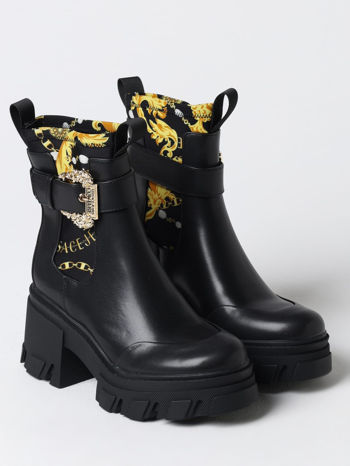 Shops versace jeans boots