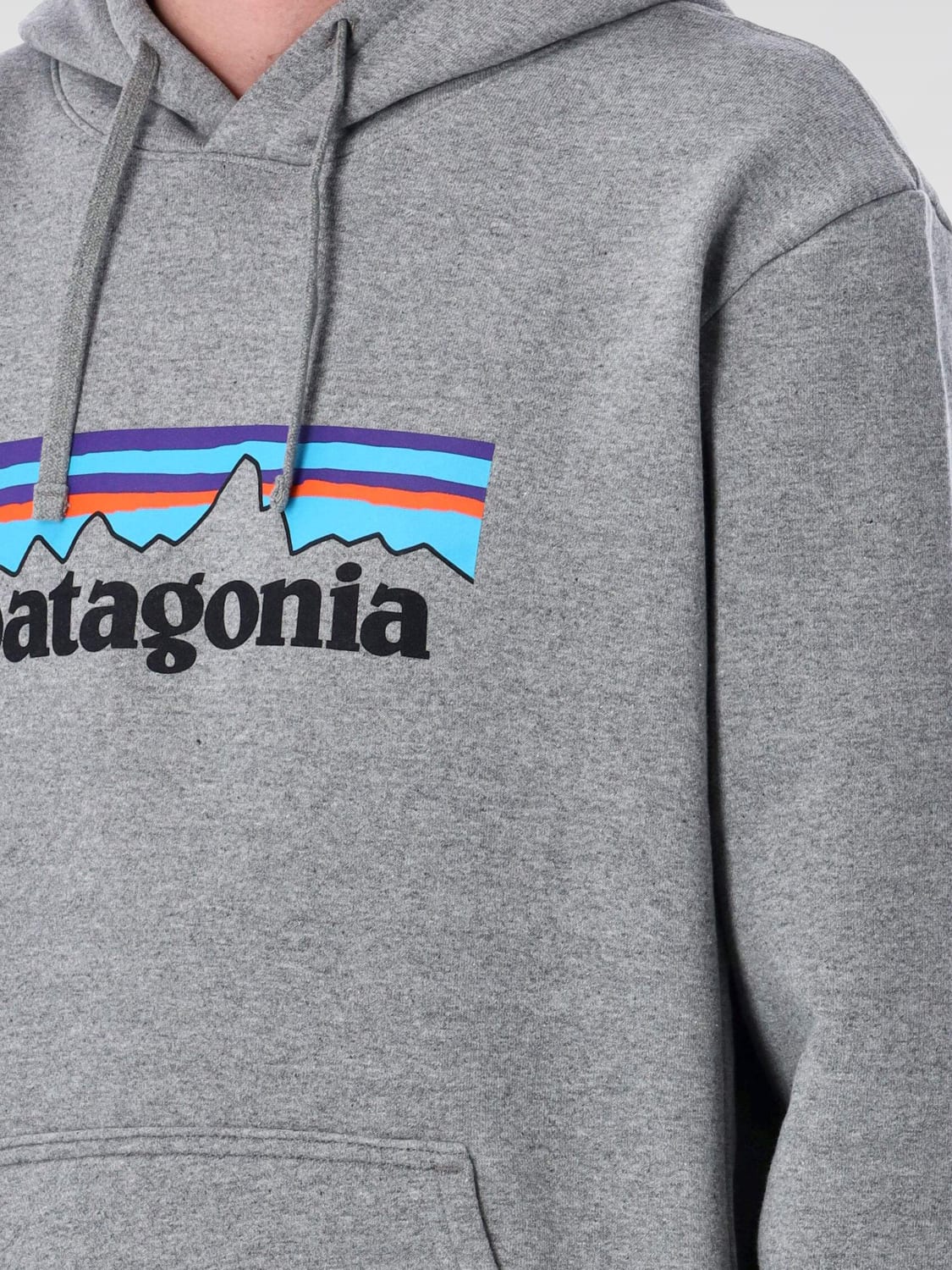 Patagonia white sweatshirt best sale