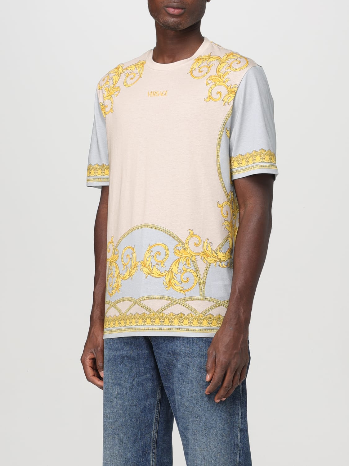 VERSACE T-SHIRT: T-shirt in cotone barocca Versace, Oro - Img 3