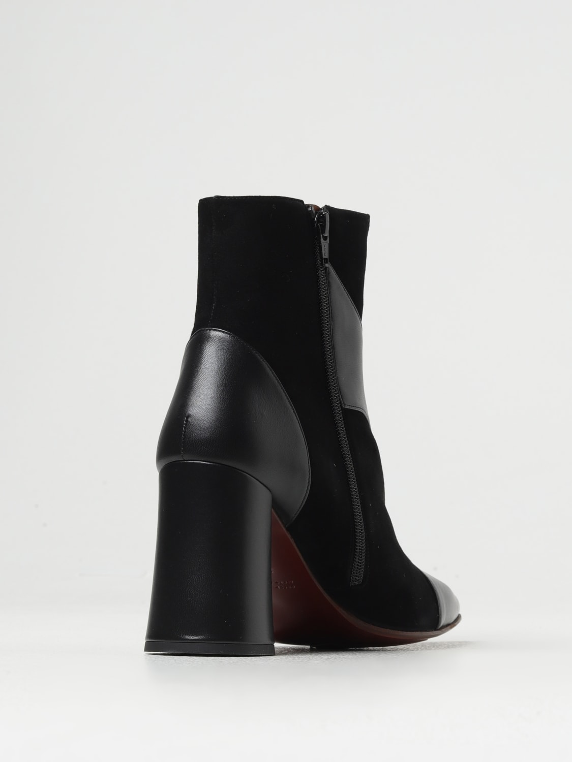 CHIE MIHARA FLAT ANKLE BOOTS: Heeled booties woman Chie Mihara, Black - Img 3