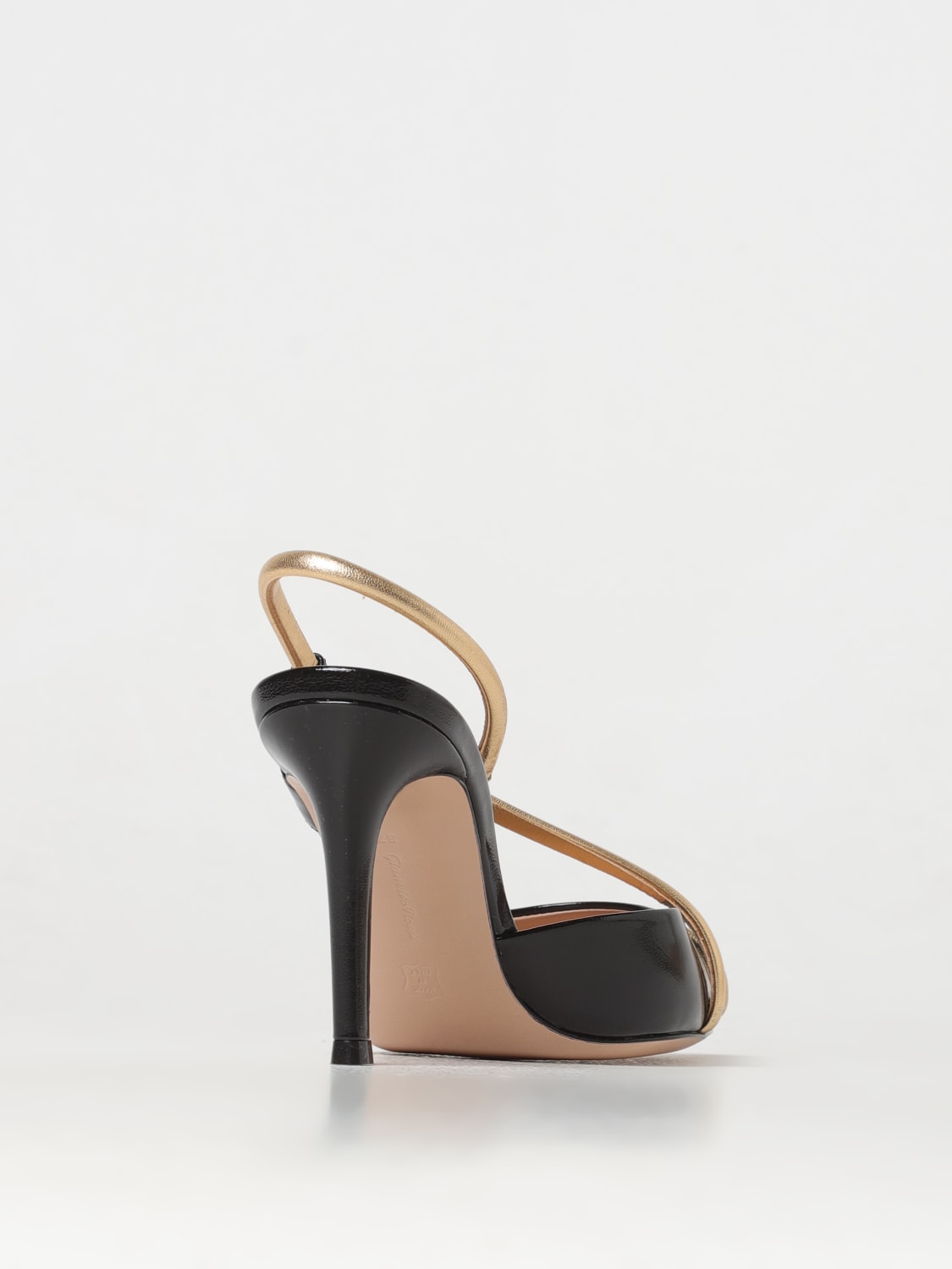 GIANVITO ROSSI HIGH HEEL SHOES: Pumps woman Gianvito Rossi, Black - Img 3