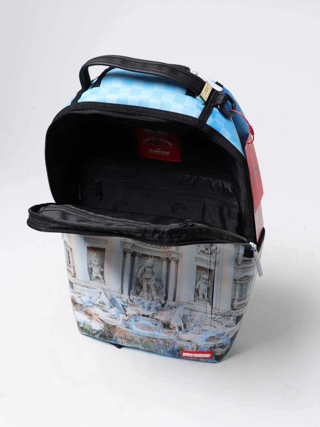 SPRAYGROUND ZAINO: Zaino Trevi Fountain In Rome Sprayground in cotone spalmato saffiano , Fantasia - Img 4