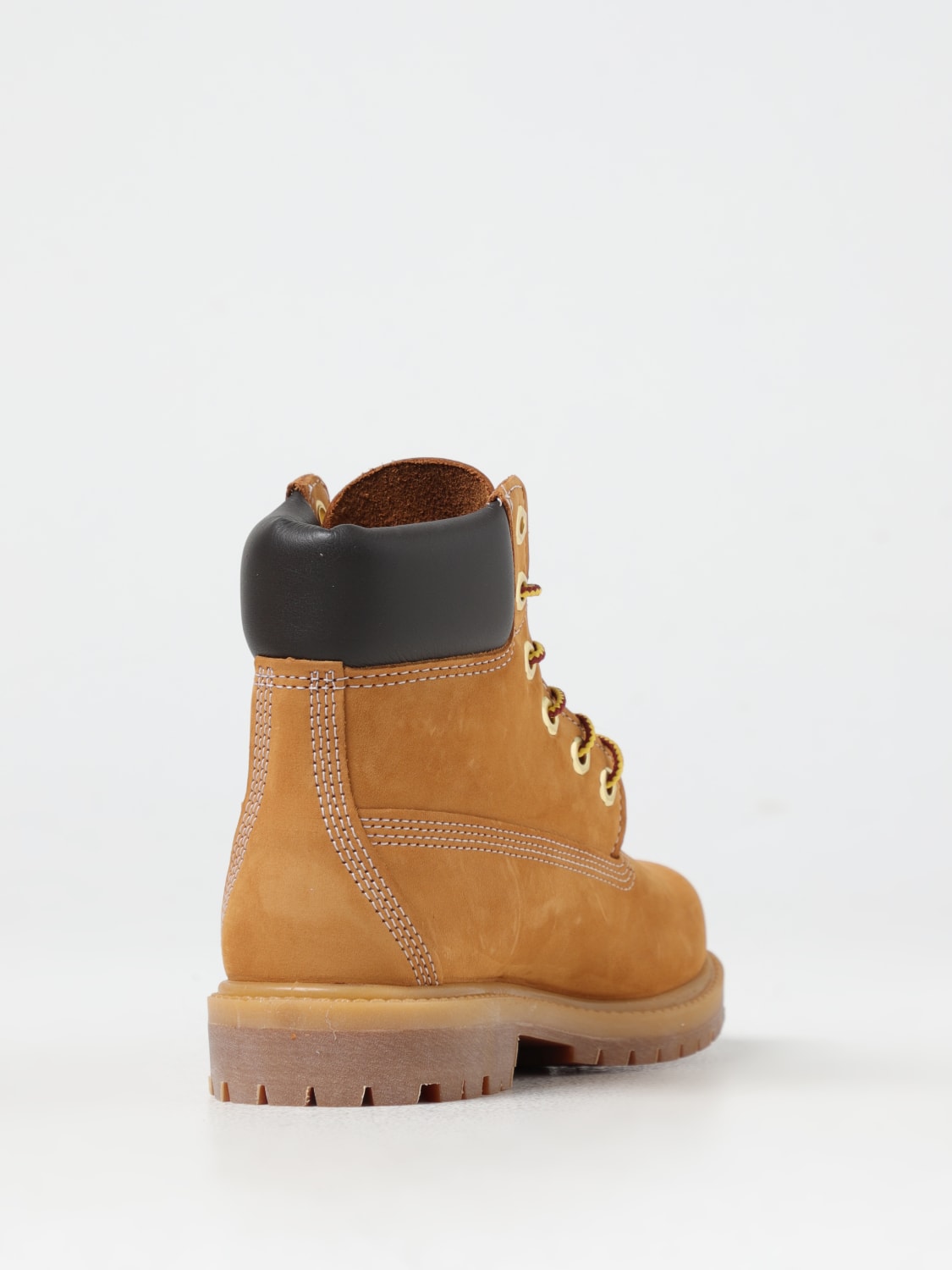 Flat timberlands on sale