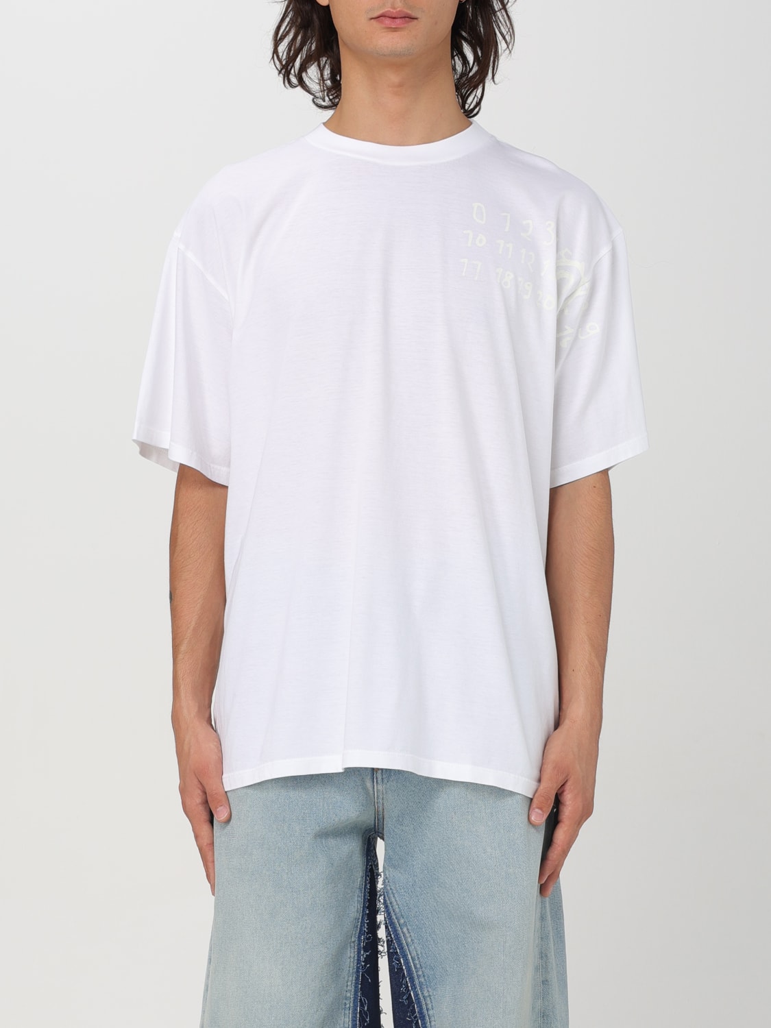 Giglio T-shirt Numeric MM6 Maison Margiela in cotone con logo