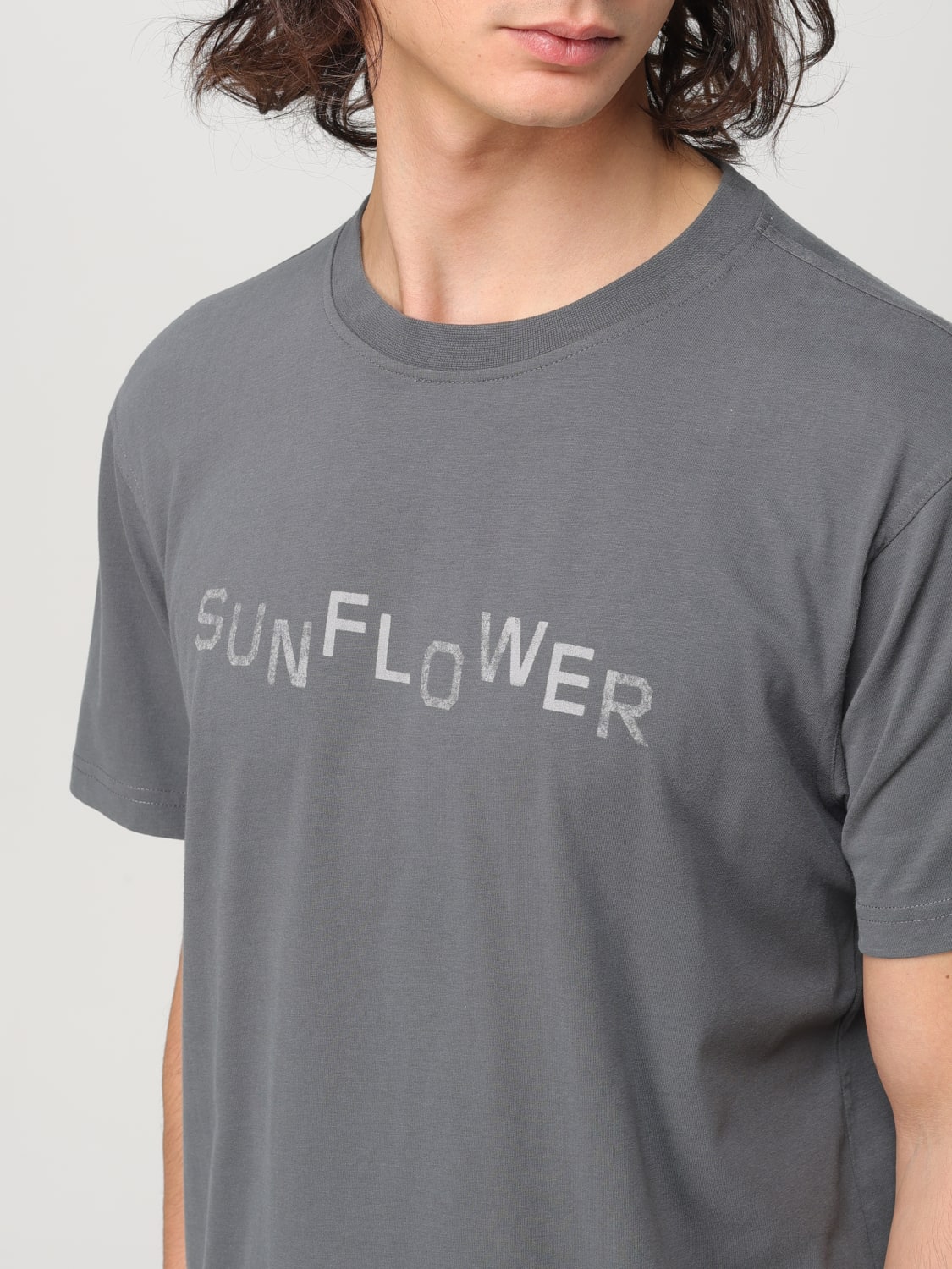 Tシャツ・カットソー SUNFLOWER Men T-shirt Grey 2038 820 SUNFLOWER: T-shirt men - Grey | Sunflower t-shirt 2038