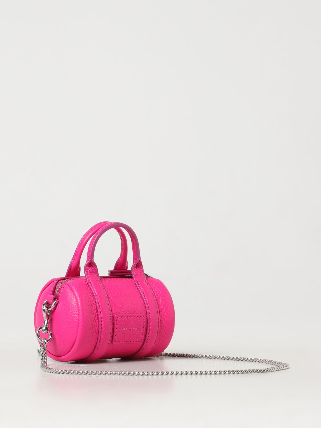MARC JACOBS BORSA MINI: Borsa mini The Duffle in pelle martellata Marc Jacobs, Fuxia - Img 2