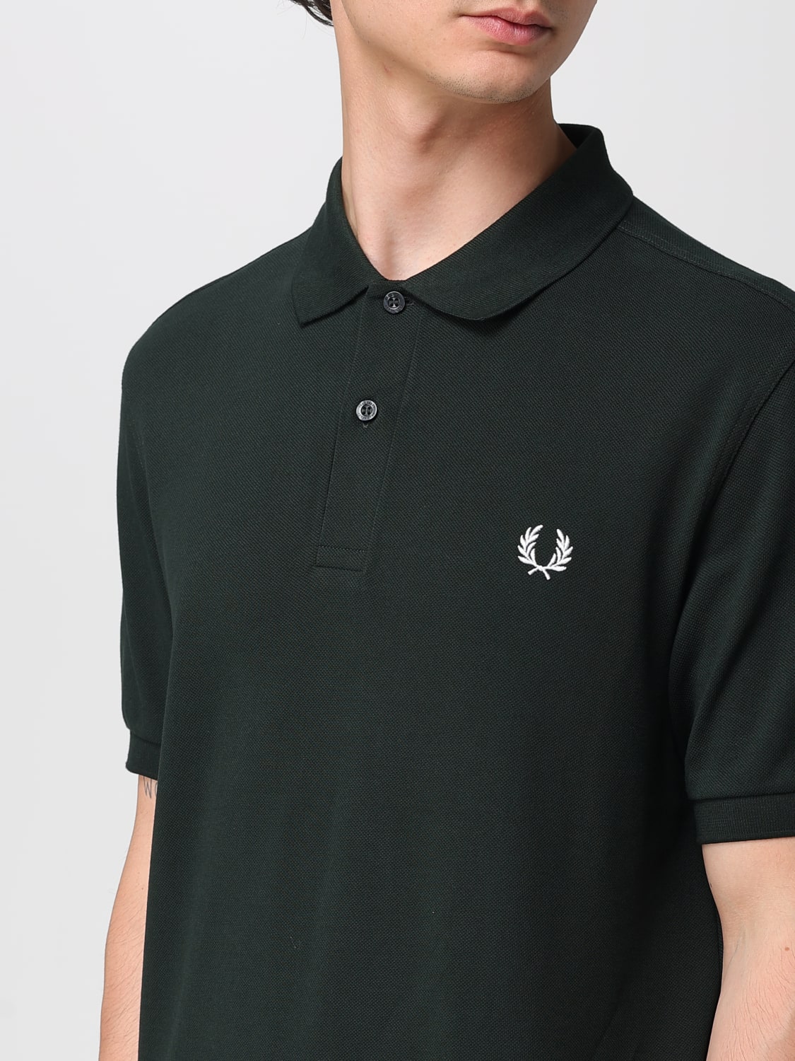 FRED PERRY POLO: Polo in cotone con logo Fred Perry, Verde - Img 3