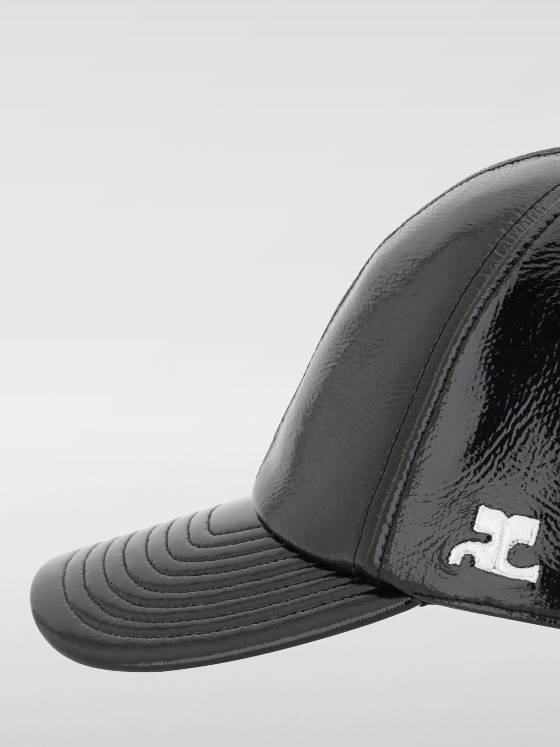 ハット COURReGES Woman Hat Black PERACT033VY0014 9999 COURRÈGES: Hat woman - Black | Courrèges hat PERACT033VY0014