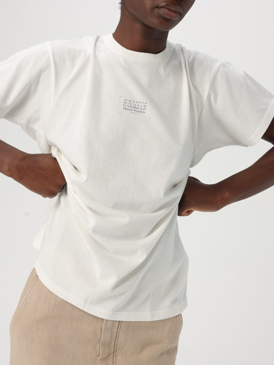 Tシャツ・カットソー MAISON MARGIELA Woman T-Shirt White S50GC0706S24575 971 MAISON MARGIELA: T-shirt woman - White | Maison Margiela t