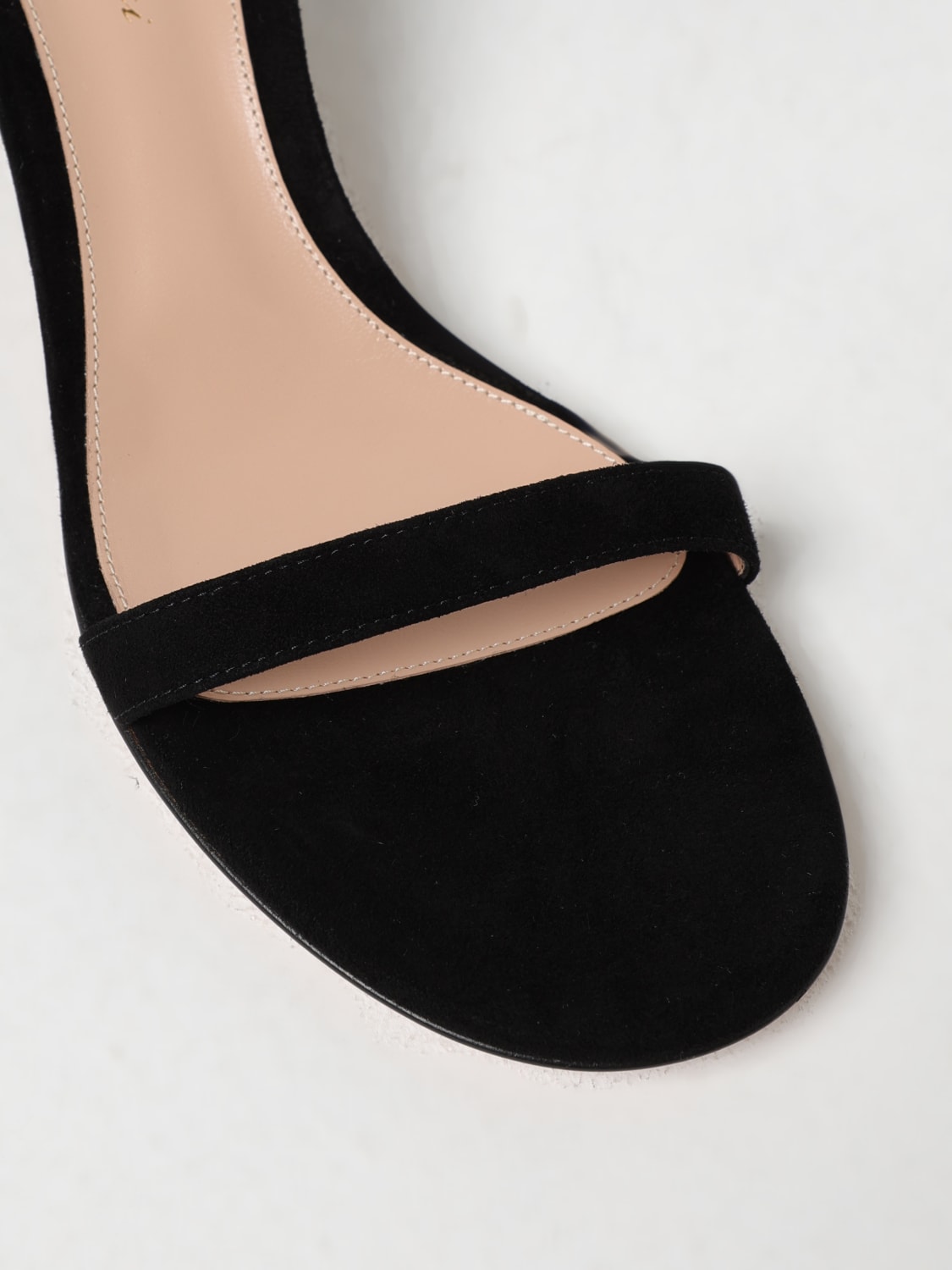 シューズ・サンダルその他 GIANVITO ROSSI Woman Heeled sandals Black G6173345RICCAM GIANVITO ROSSI: Heeled sandals woman - Black | Gianvito