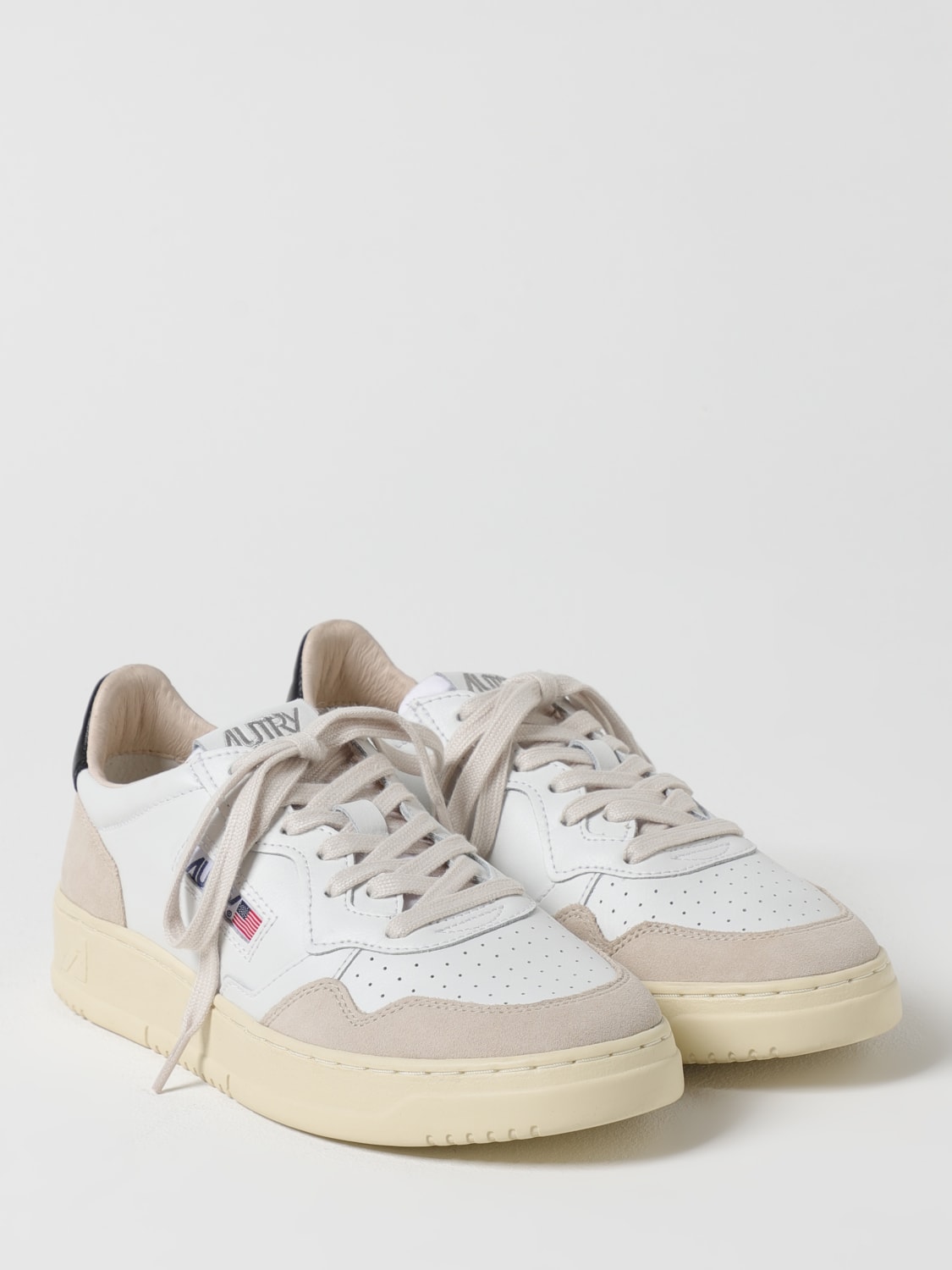 スニーカー AUTRY Men Sneakers AULMLS21 WHITE AUTRY: Sneakers men - White | Autry sneakers AULMLS21 online