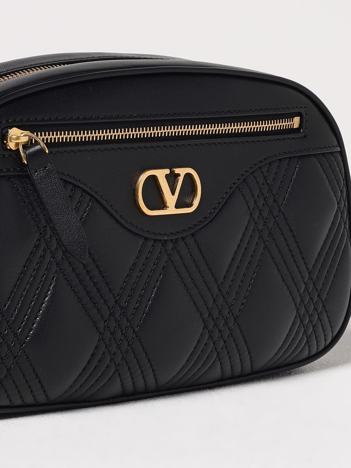 ショルダーバッグ・ポシェット VALENTINO GARAVANI Woman Crossbody bags Black 6W2B0R03IFE VALENTINO GARAVANI: Shoulder bag woman - Black | Valentino