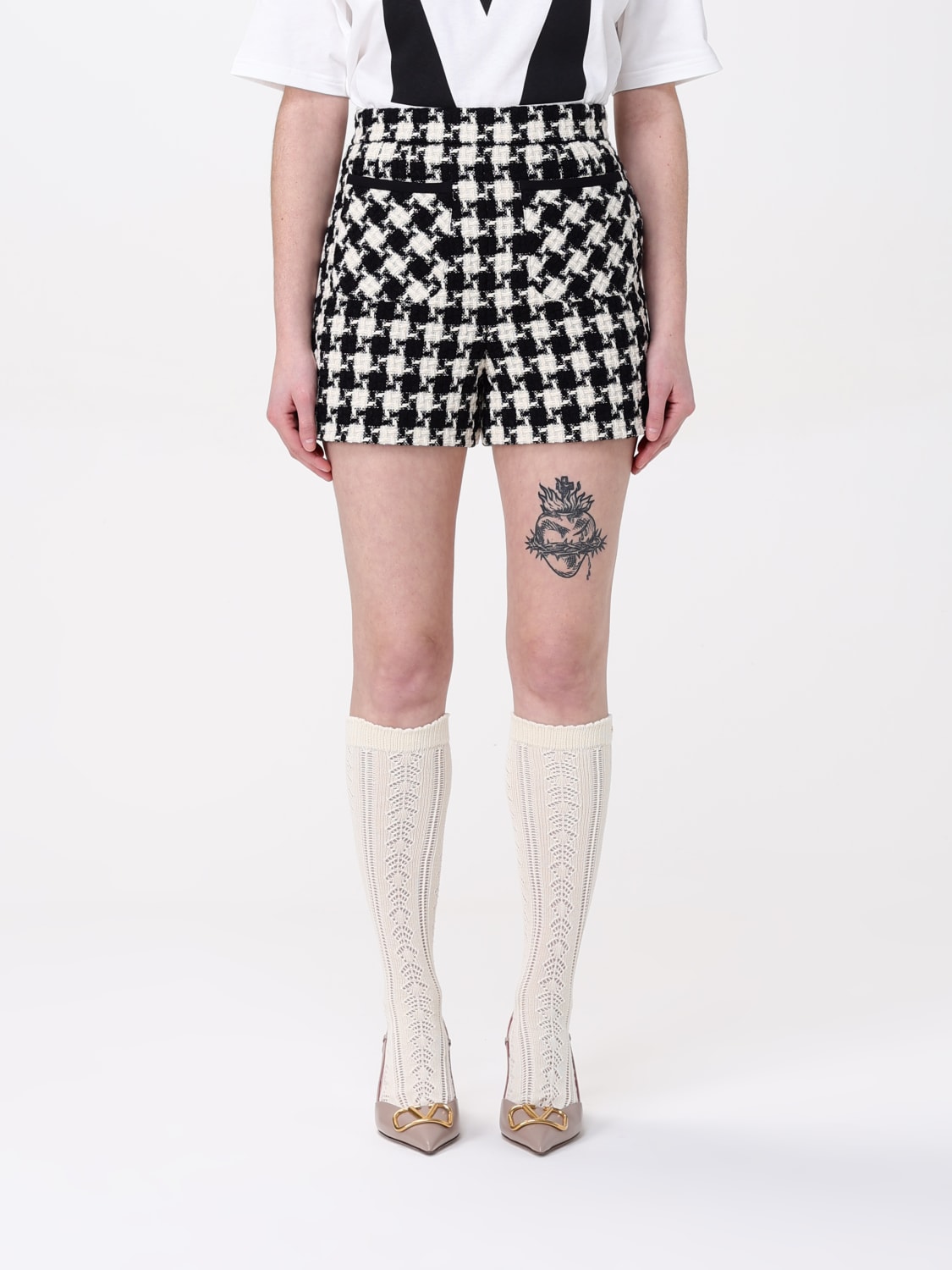 ショートパンツ VALENTINO Woman Short White 6B3RF2W090K 0AN VALENTINO:ショートパンツ レディース - ホワイト | GIGLIO.COM