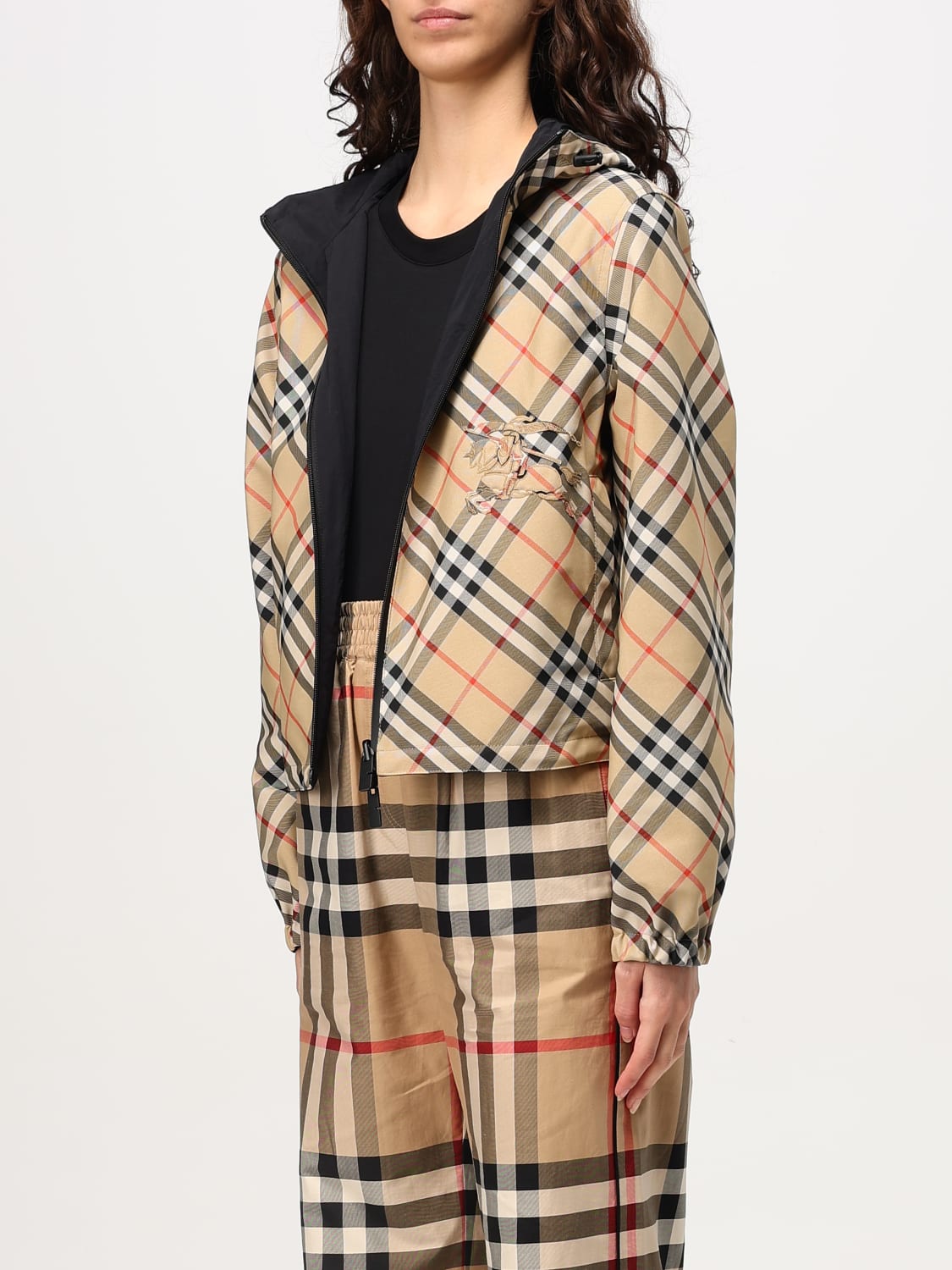 ジャケット BURBERRY Woman Jacket Nude 8104910 26873196_56513563_1000.jpg