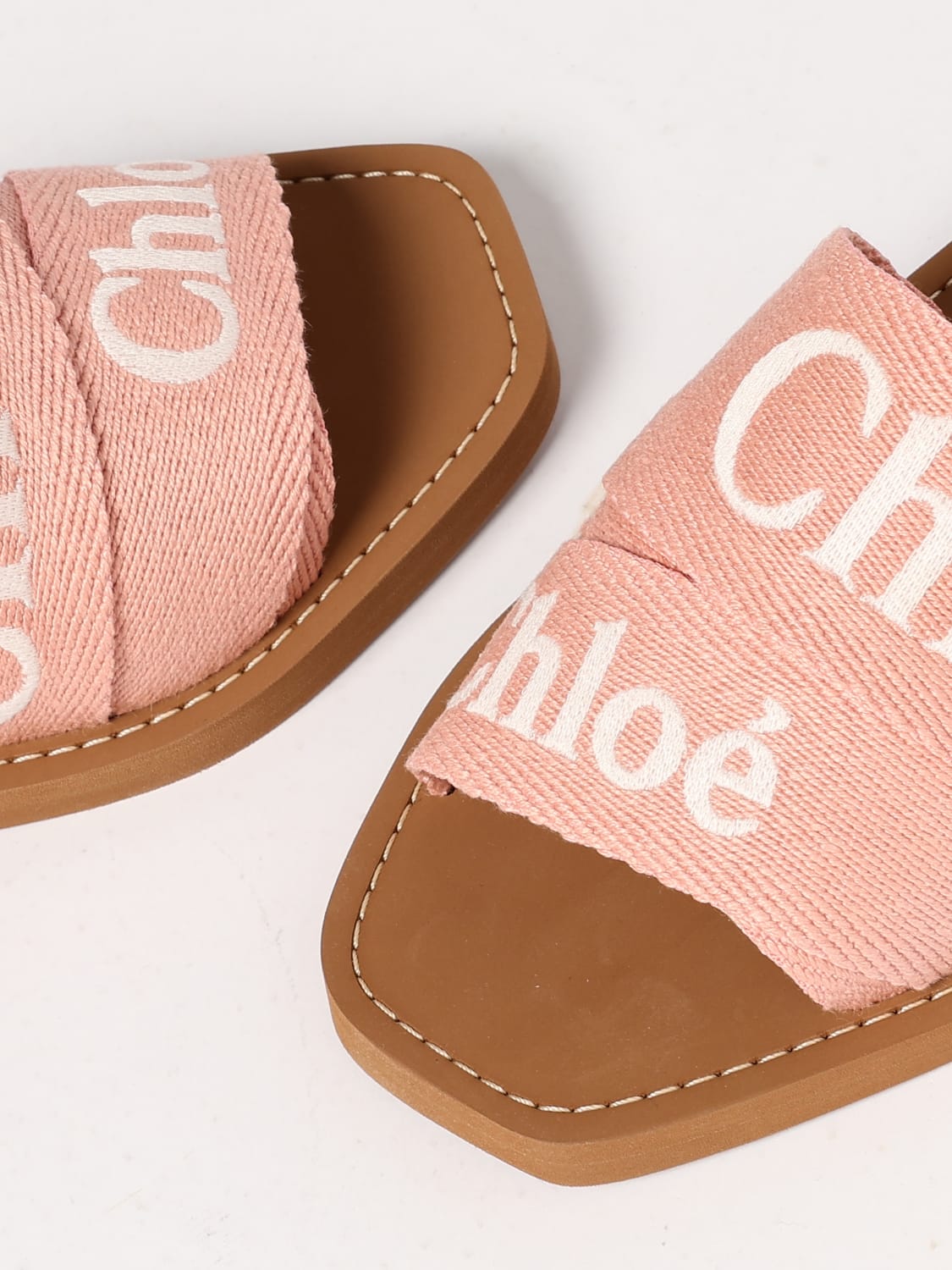 シューズ・サンダルその他 CHLOE Woman Flat sandals Pink CHC23U188EF 6K5 CHLOÉ: Shoes woman - Pink | Chloé flat sandals CHC23U188EF