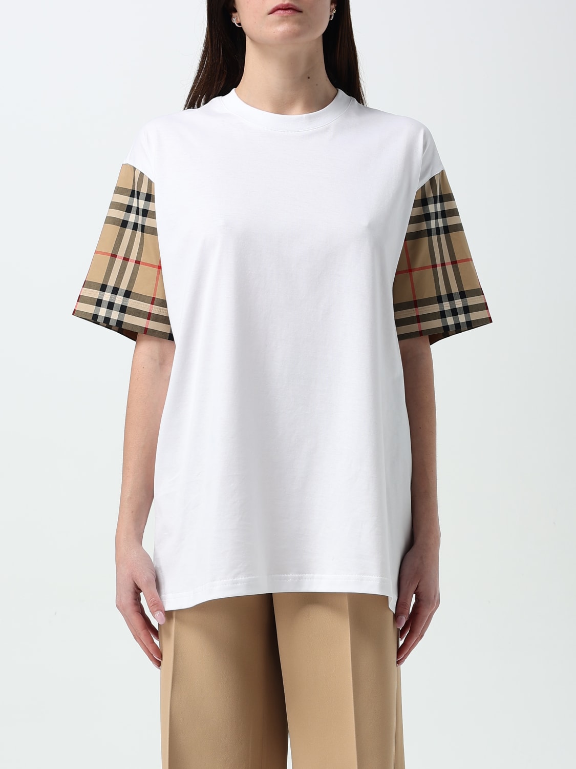 BURBERRY: T-shirt woman - White | Burberry t-shirt 8073029