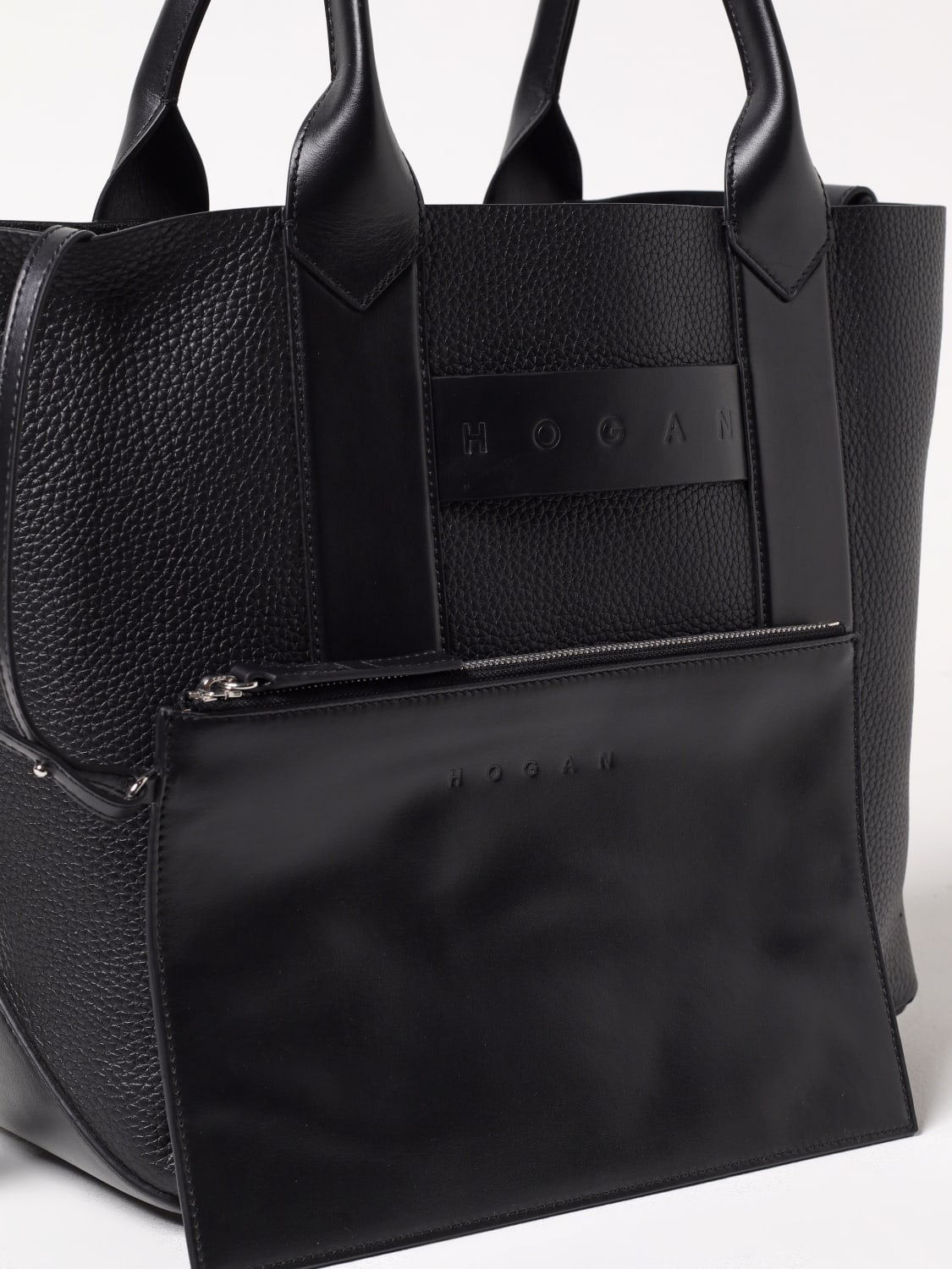 ハンドバッグ HOGAN Woman Handbag Black KBW01OA0300TLZ B999 HOGAN: Crossbody bags woman - Black | Hogan handbag