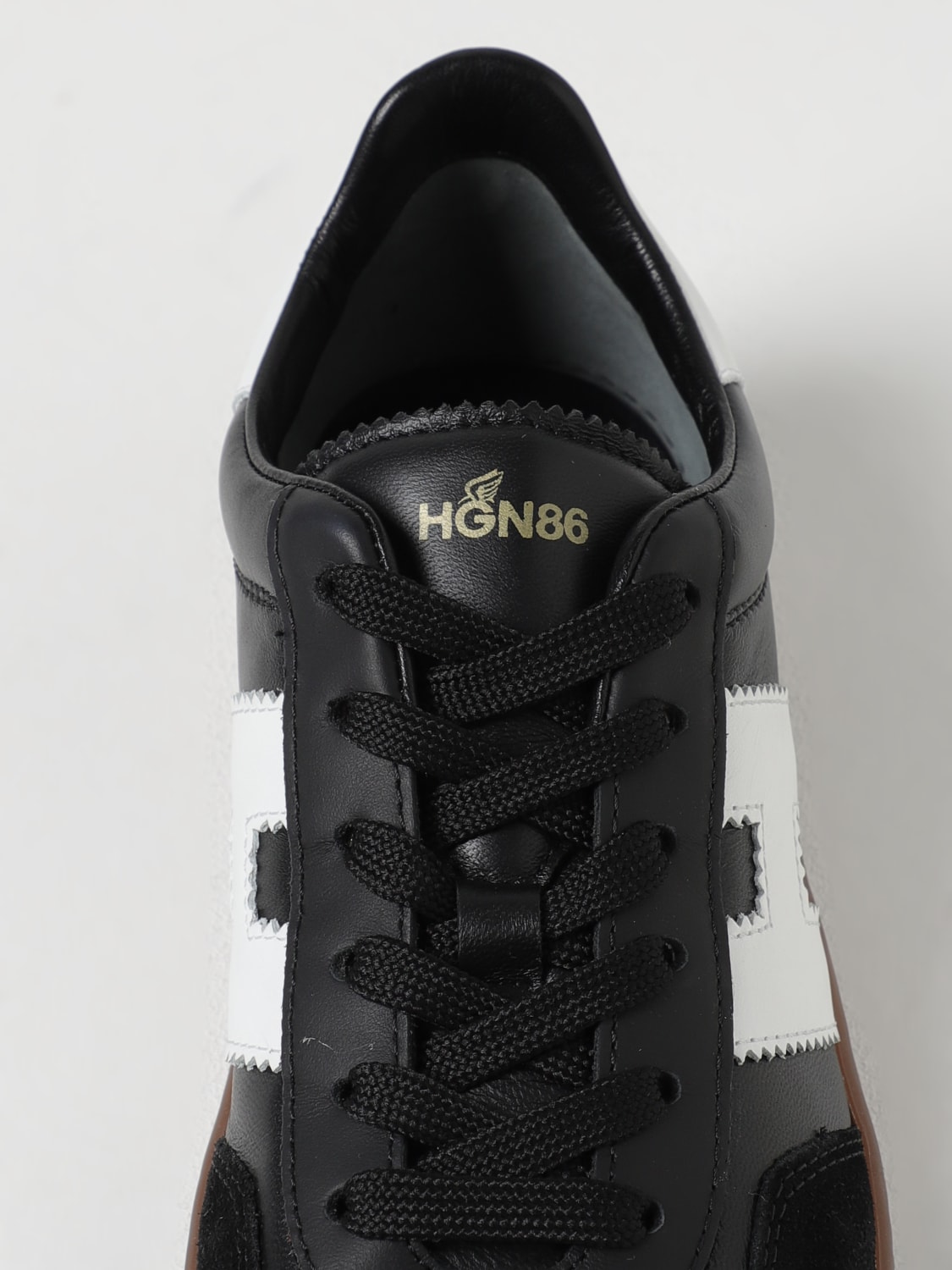 スニーカー HOGAN Men Sneakers HXM6470FB60QDA0002 Black HOGAN: Sneakers men - Black | Hogan sneakers HXM6470FB60QDA