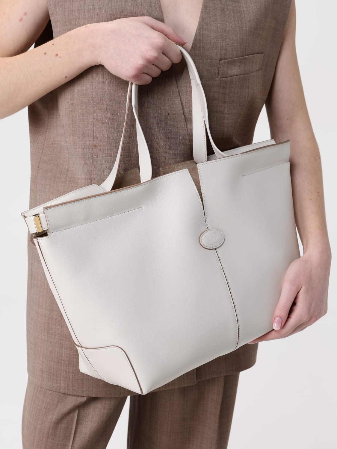 トートバッグ TOD'S Woman Tote bags White XBWDBMA0250ROR B015 Tod's Tote White Bags & Handbags for Women for sale | eBay
