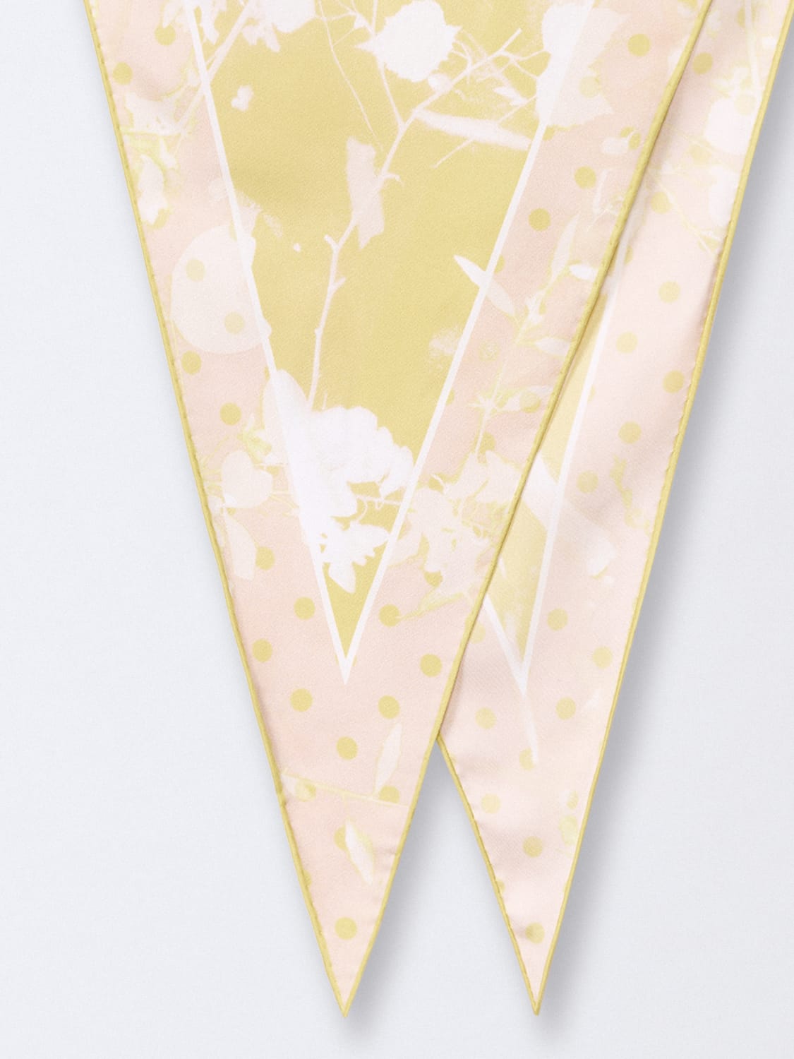 スカーフ FABIANA FILIPPI Woman Scarf Yellow SAD265A800L203 VR1 FABIANA FILIPPI: Scarf woman - Yellow | Fabiana Filippi neck