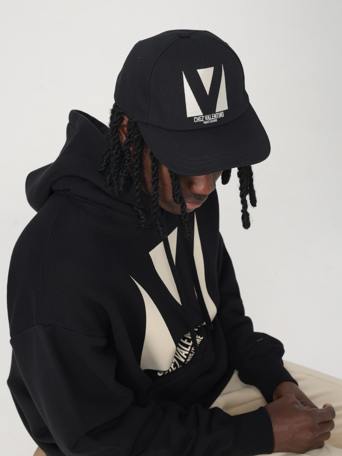 VALENTINO GARAVANI HAT: Hat men Valentino Garavani, Black - Img 2