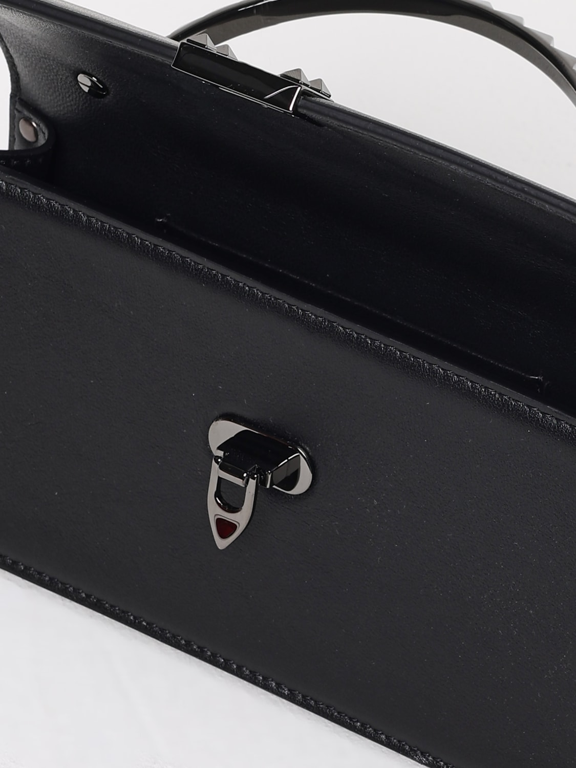 ハンドバッグ VALENTINO Woman Handbag Black 6W2P0AG5VBL 0NO VALENTINO GARAVANI: Handbag woman - Black | Valentino