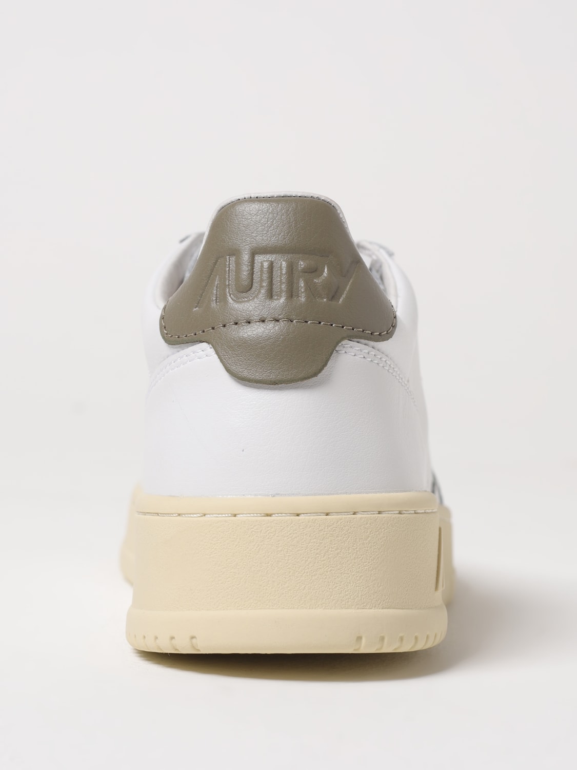 スニーカー AUTRY Men Sneakers AULMLS77 White Autry Medalist Low Sneakers In White And Black Leather With