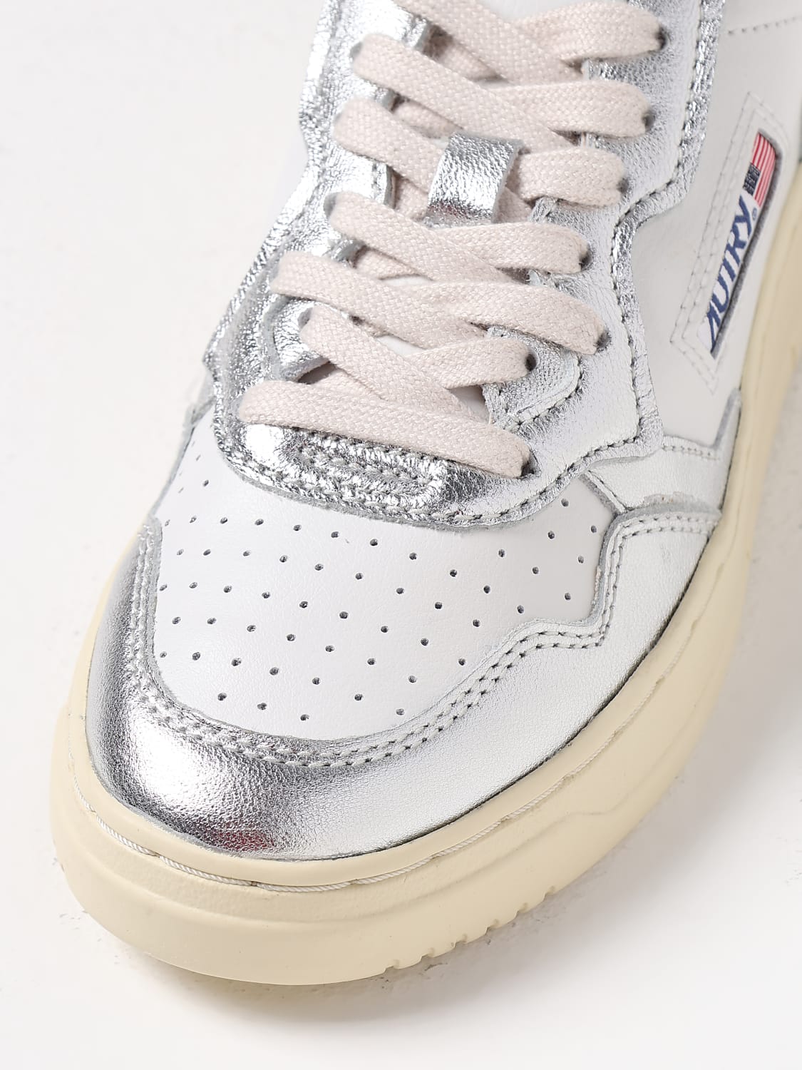 AUTRY: Sneakers woman - White | Autry sneakers AULWWB18