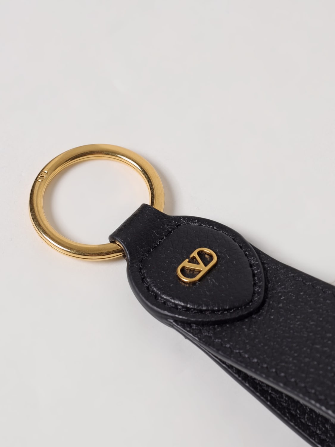 キーホルダー・キーリング VALENTINO GARAVANI Woman Key chain Black 7W2P0AJ8SNP 0NO Valentino Garavani | Accessories | Valentino Garavani Key
