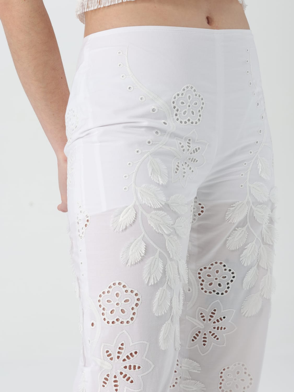 パンツ A FERRETTI Woman Pants White 03171639 0001 ALBERTA FERRETTI: Pants woman - White | Alberta Ferretti