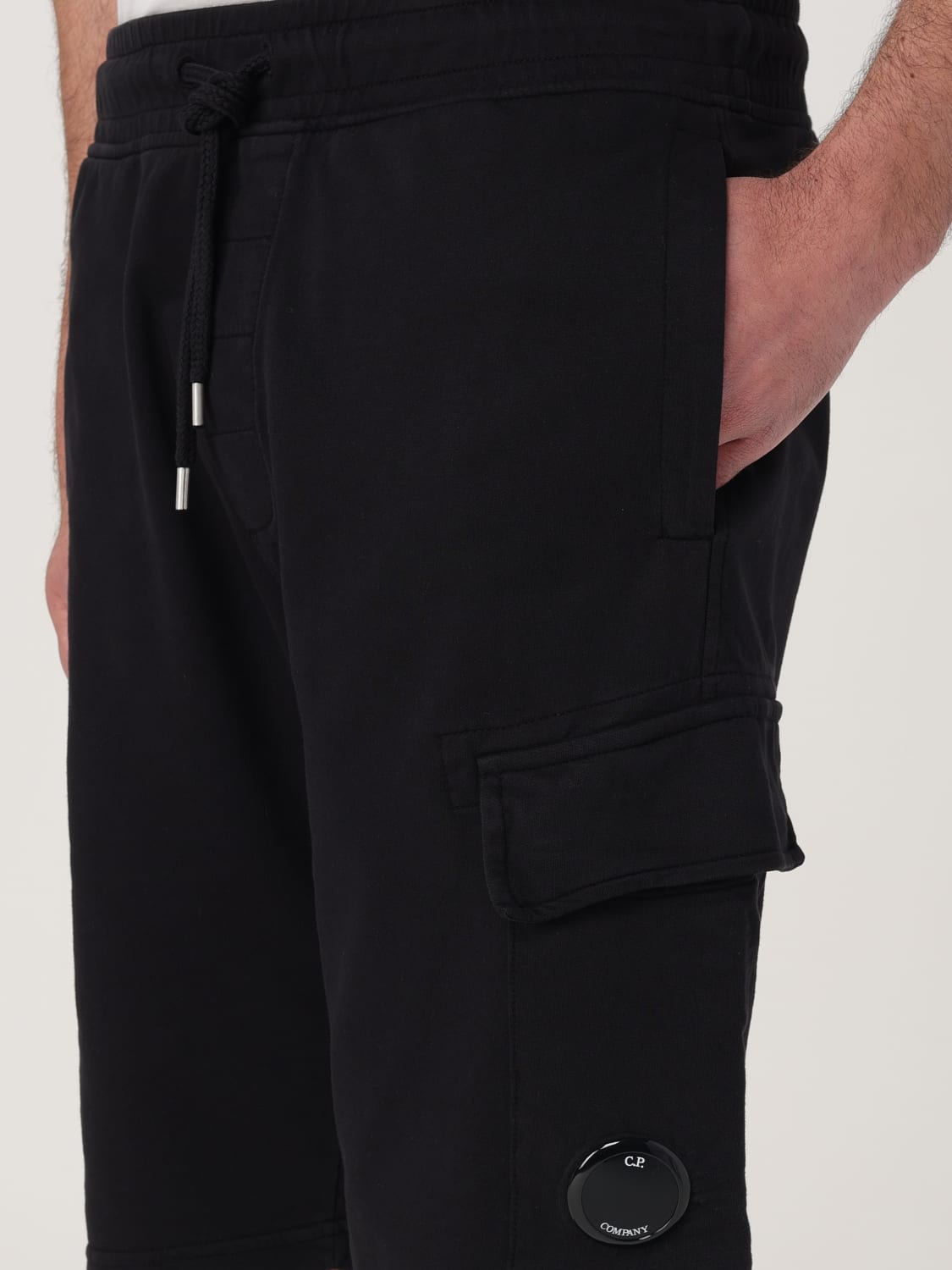 C.P. COMPANY: Short men - Black | C.P. Company short