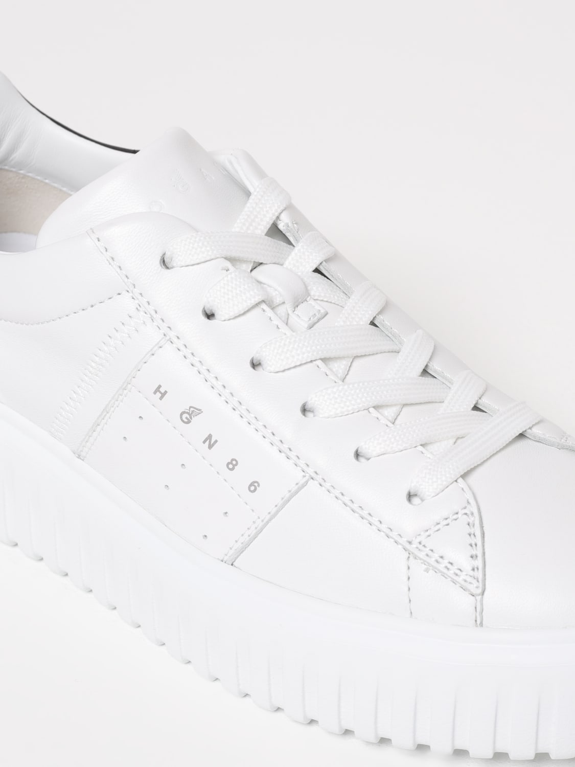 スニーカー HOGAN Men Sneakers HXM6450FO70 LE9 0001 WHITE HOGAN: Sneakers men - White | Hogan sneakers HXM6450FO70LE9