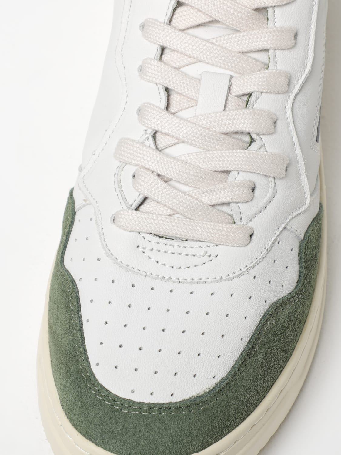 スニーカー AUTRY Men Sneakers AULMGS40 White AUTRY：スニーカー メンズ - ホワイト | GIGLIO.COMオンラインの