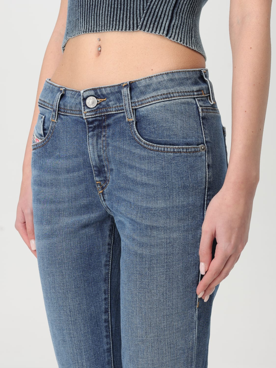 デニム・ジーパン DIESEL Woman Jeans Blue A1100409L0 201 DIESEL: Jeans woman - Blue | Diesel jeans A1100409L0 online