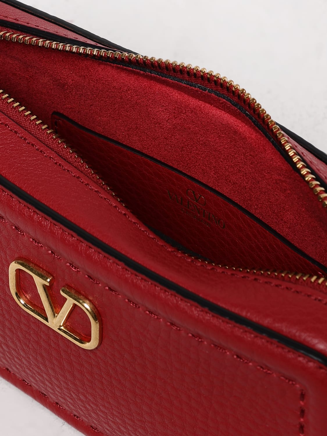 バッグ・カバンその他 VALENTINO GARAVANI Woman Mini bag Red 6W2P0AI5RZR 0RO VALENTINO GARAVANI: Crossbody bags woman - Red | Valentino